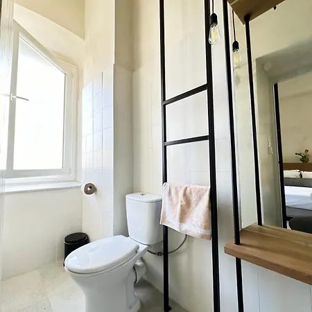 Oiko Mini * Ermoupoli