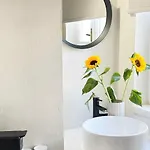 Oiko Mini Ermoupoli