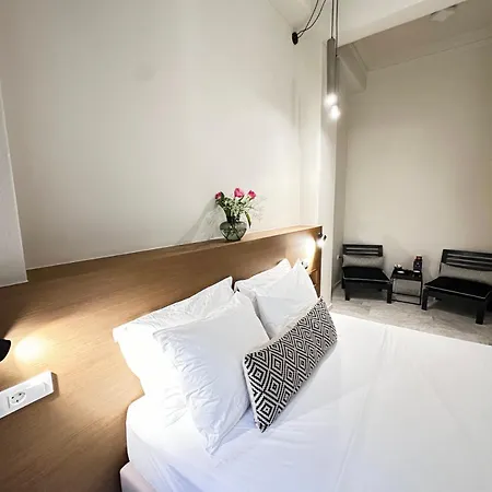 Oiko Mini Szálloda *