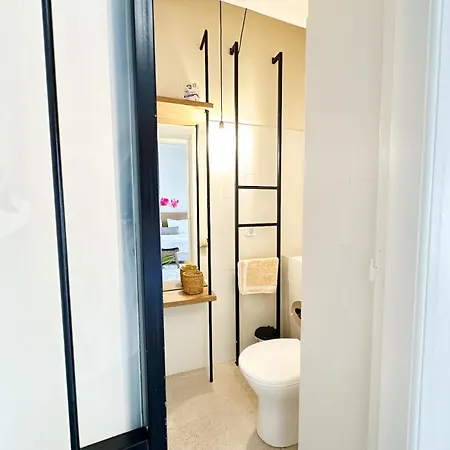 Oiko Mini Otel Ermoupoli