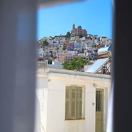 Oiko Mini Hotell Ermoupoli