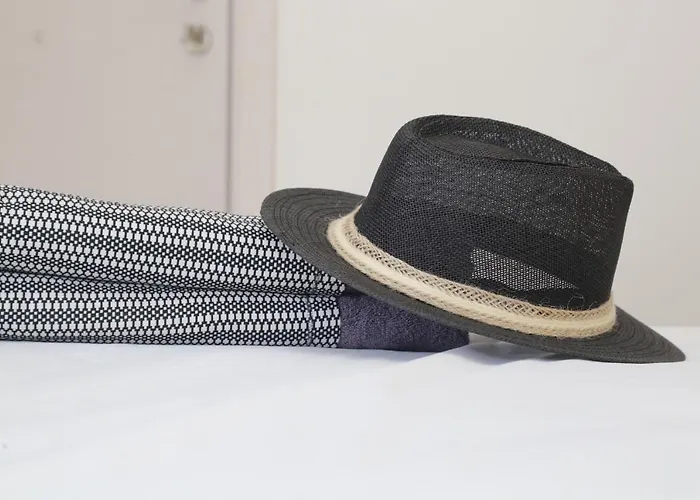 Oiko Mini Hotell Ermoupoli