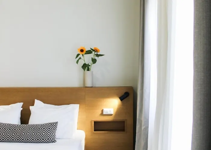 Oiko Mini Hotell Ermoupoli