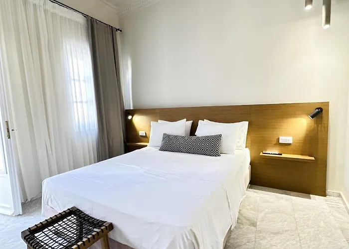 Oiko Mini * Ermoupoli